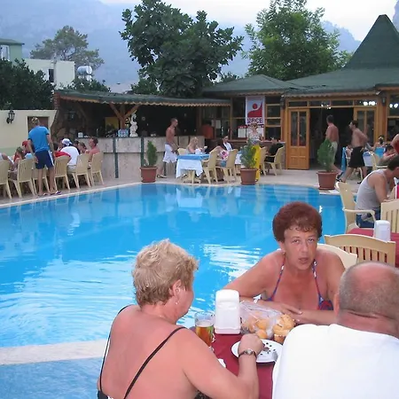 Szálloda Asia Hotel