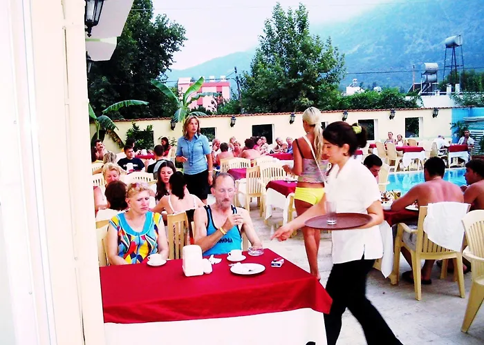 Ξενοδοχείο Asia Hotel 3*