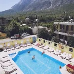 Asia Hotel מלון קמר